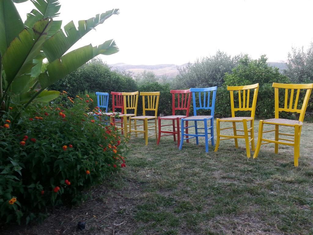 B&B La Casa Dell'Artista Assoro Luaran gambar