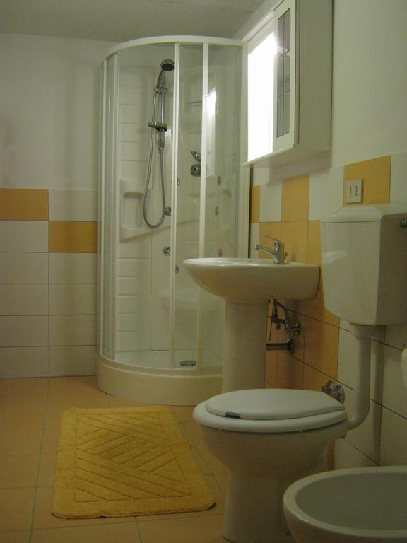 B&B La Casa Dell'Artista Assoro Luaran gambar